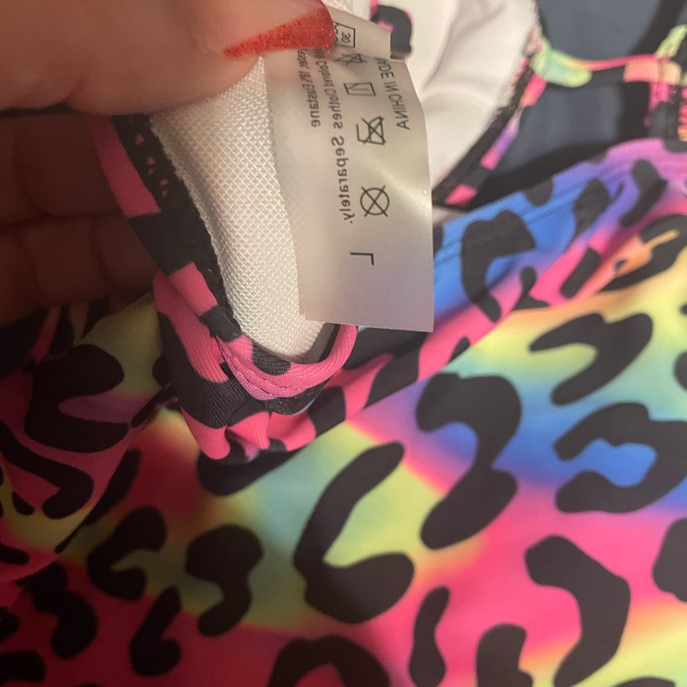 Colorful Leopard Print One Piece - Picture 4 of 4